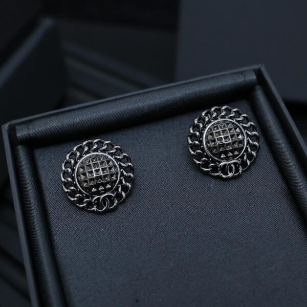 réplica,joyas,joyería,1:1,replica,fake,lujo,barato Pendientes redondos vintage Chanel Gun Black (0386)