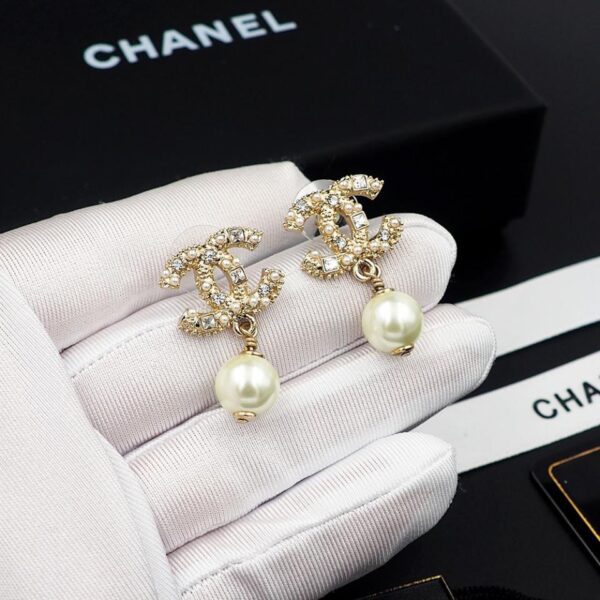 réplica,joyas,joyería,1:1,replica,fake,lujo,barato Aretes de diamantes cuadrados con perlas colgantes de resina Doble C de Chanel (CC54)