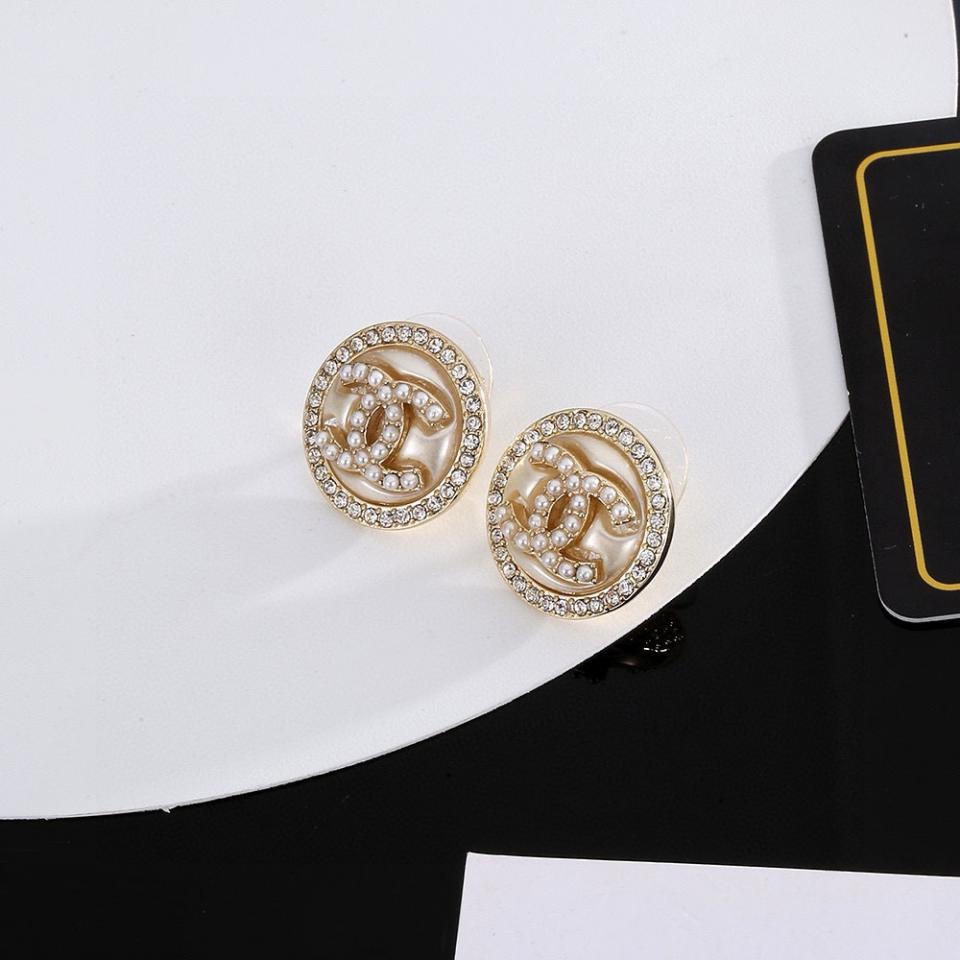 réplica,joyas,joyería,1:1,replica,fake,lujo,barato réplica,joyas,joyería,1:1,replica,fake,lujo,barato Pendientes Chanel️ nuevo estilo (EDA8)
