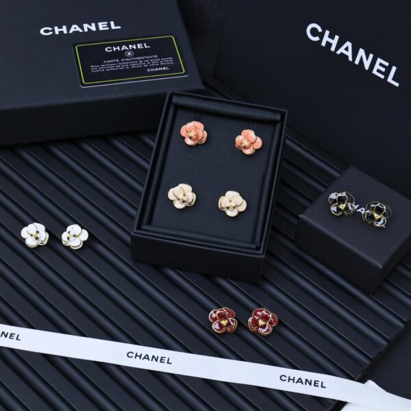 réplica,joyas,joyería,1:1,replica,fake,lujo,barato Aretes de camelia clásicos de Chanel (99DE)