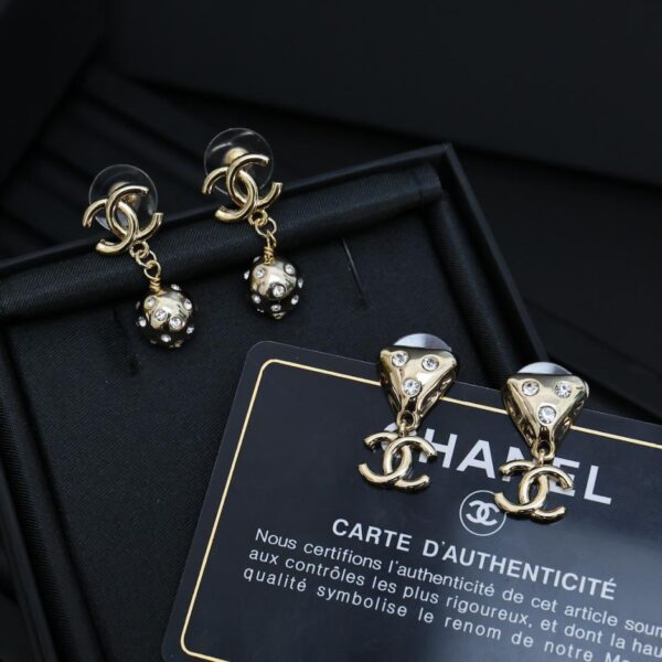 réplica,joyas,joyería,1:1,replica,fake,lujo,barato Pendientes Chanel con bolas de diamantes (0A8E)