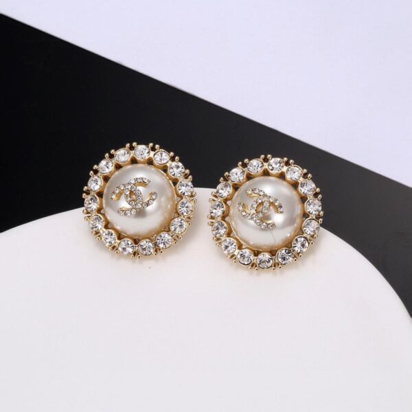 réplica,joyas,joyería,1:1,replica,fake,lujo,barato Aretes con doble C y costuras de diamantes de imitación de perlas de nuevo estilo de principios de primavera de Chanel (4531)