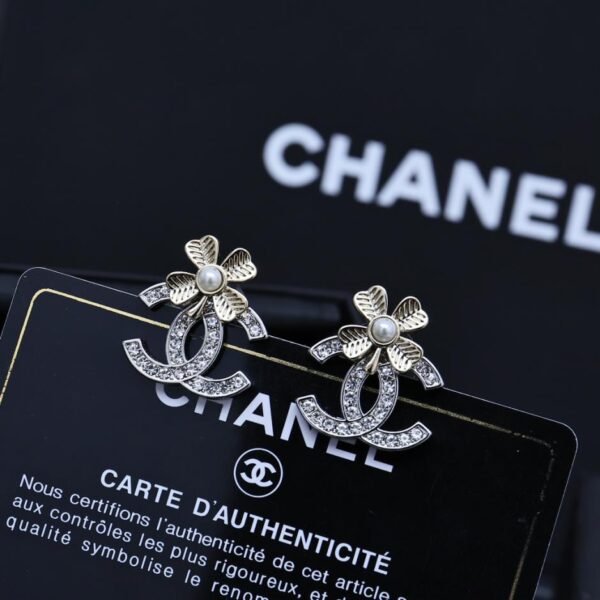 réplica,joyas,joyería,1:1,replica,fake,lujo,barato Chanel: aretes de trébol de cuatro hojas de 24 quilates (DB03)