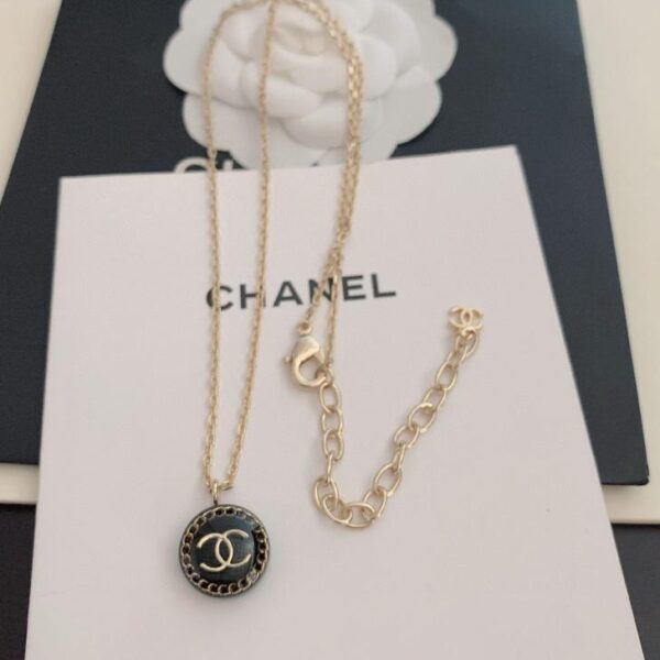 réplica,joyas,joyería,1:1,replica,fake,lujo,barato Chanel nuevos pendientes grandes con corazón de amor hueco y lleno de diamantes cc (E5DC)