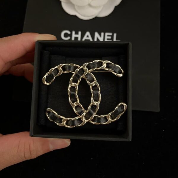 réplica,joyas,joyería,1:1,replica,fake,lujo,barato Aretes con doble C con costuras de diamantes de imitación de nuevo estilo de principios de primavera de Chanel (1DE8)