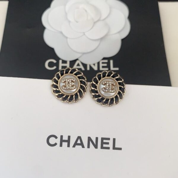 réplica,joyas,joyería,1:1,replica,fake,lujo,barato Chanel últimos aretes redondos cc (23C2)