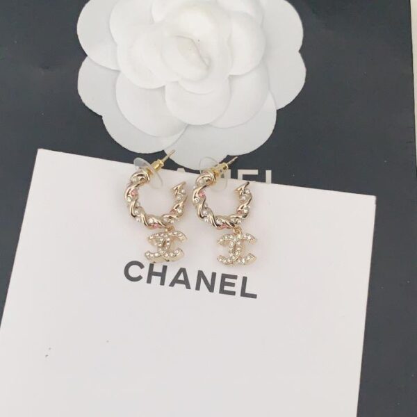 réplica,joyas,joyería,1:1,replica,fake,lujo,barato Chanel, los últimos ganchos para la oreja con perlas blancas y rosas (062A)