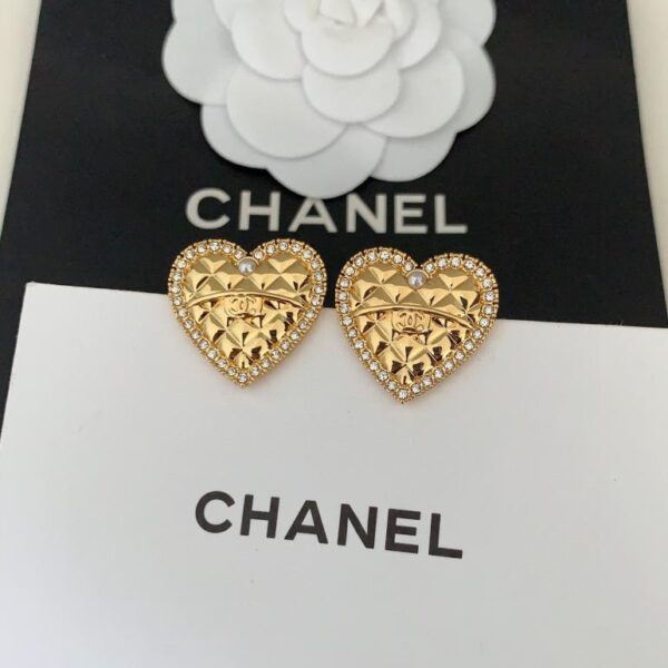 réplica,joyas,joyería,1:1,replica,fake,lujo,barato Los últimos pendientes dorados Love de Chanel (4C50)