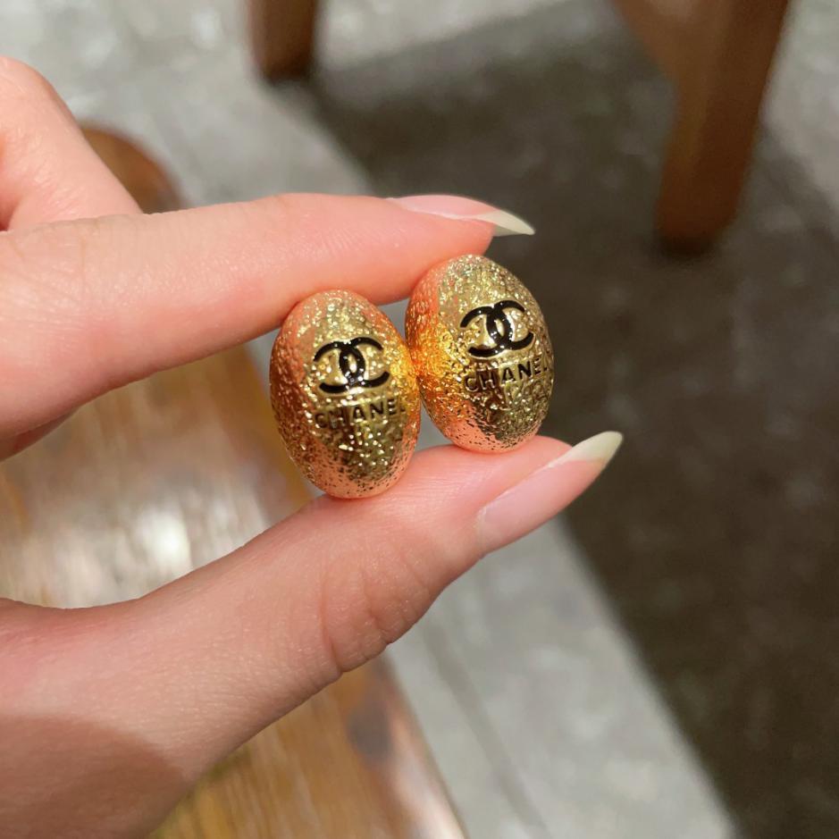 réplica,joyas,joyería,1:1,replica,fake,lujo,barato réplica,joyas,joyería,1:1,replica,fake,lujo,barato Pendientes Chanel de segunda mano (5B11)