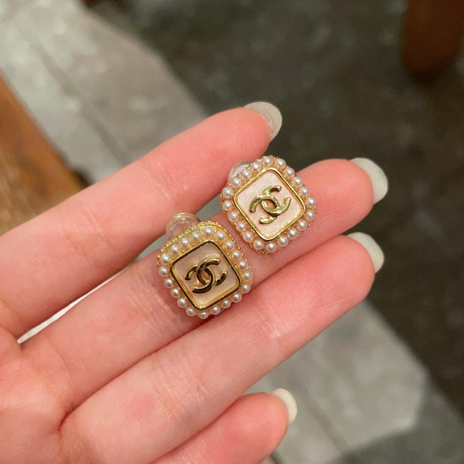 réplica,joyas,joyería,1:1,replica,fake,lujo,barato réplica,joyas,joyería,1:1,replica,fake,lujo,barato Pendientes Chanel de segunda mano (2B55)