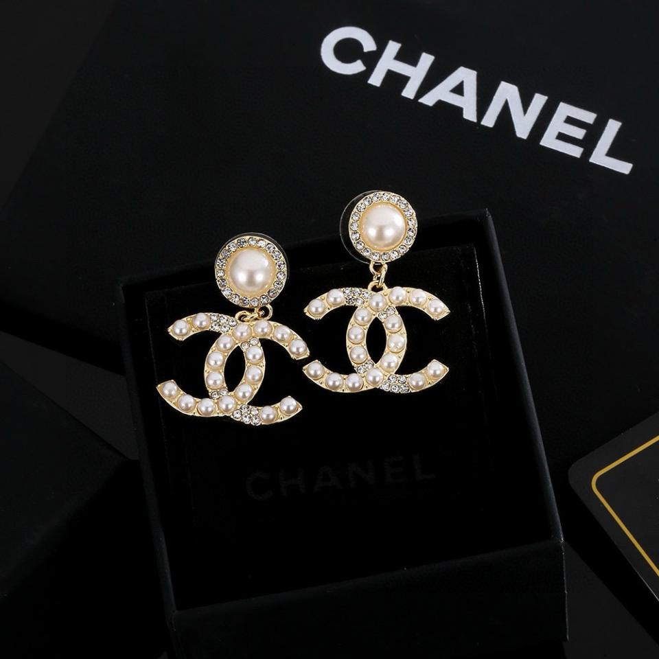 réplica,joyas,joyería,1:1,replica,fake,lujo,barato réplica,joyas,joyería,1:1,replica,fake,lujo,barato Pendientes nuevos de Chanel (C14C)