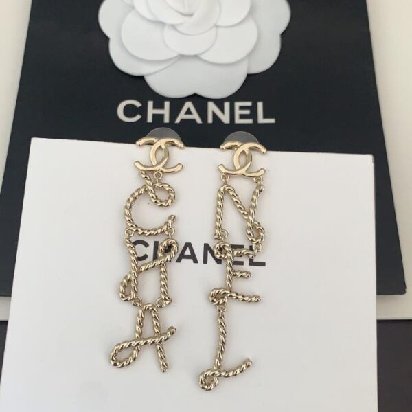 réplica,joyas,joyería,1:1,replica,fake,lujo,barato Chanel últimos ganchos para la oreja de perlas de cuero negro (0952)
