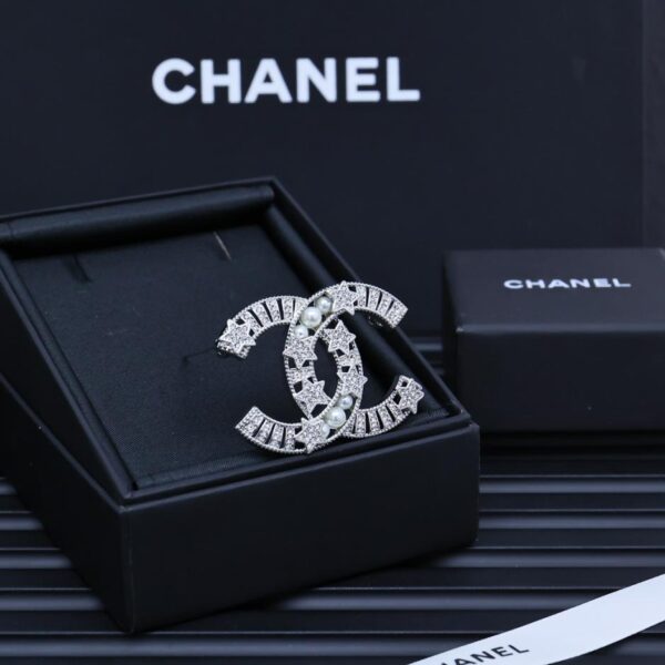réplica,joyas,joyería,1:1,replica,fake,lujo,barato Broche de perlas y estrellas con diamantes de imitación de Chanel (CD90)