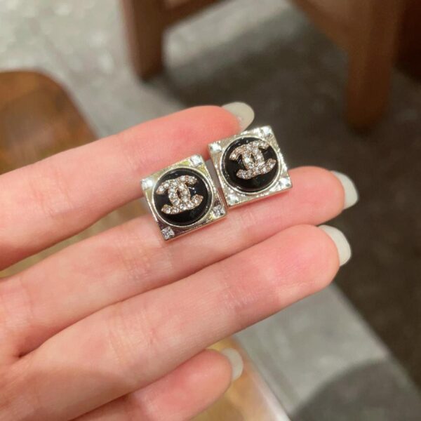 réplica,joyas,joyería,1:1,replica,fake,lujo,barato Pendientes Chanel doble C de segunda mano (F084)