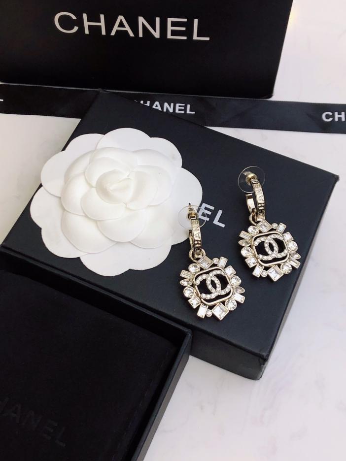 réplica,joyas,joyería,1:1,replica,fake,lujo,barato réplica,joyas,joyería,1:1,replica,fake,lujo,barato Aretes de flores Chanel (103E)
