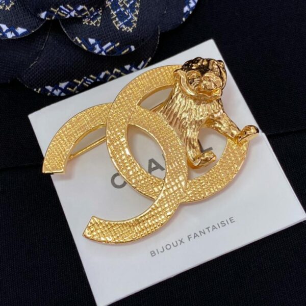 réplica,joyas,joyería,1:1,replica,fake,lujo,barato Broche de león en relieve tridimensional de Chanel (2036)