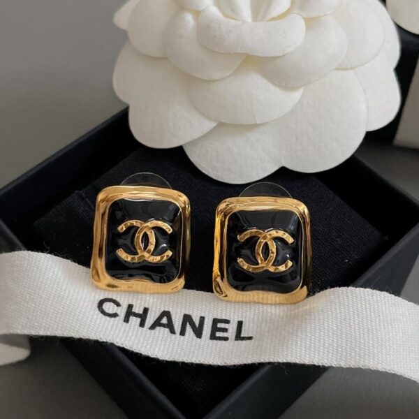 réplica,joyas,joyería,1:1,replica,fake,lujo,barato Broche de león en relieve tridimensional de Chanel (2036)