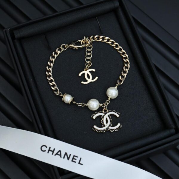 réplica,joyas,joyería,1:1,replica,fake,lujo,barato Par grande de pendientes C de piel de oveja de Chanel (9021)