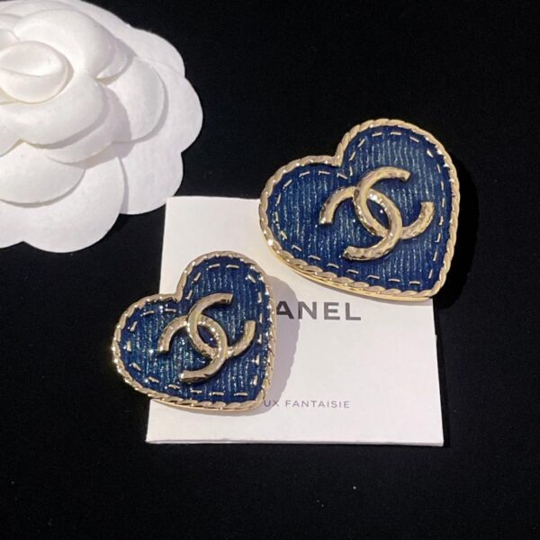 réplica,joyas,joyería,1:1,replica,fake,lujo,barato Broche Love de denim imitación Chanel (5740)
