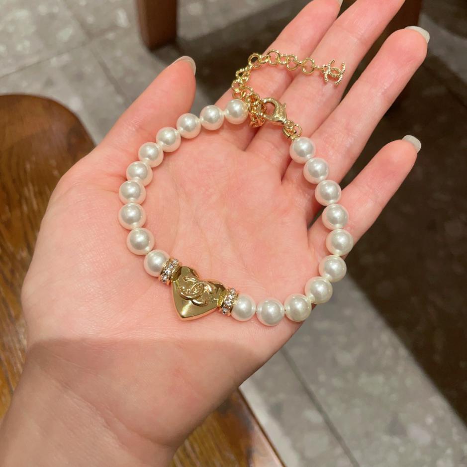 réplica,joyas,joyería,1:1,replica,fake,lujo,barato réplica,joyas,joyería,1:1,replica,fake,lujo,barato Pulsera Chanel con letras usadas (9771)