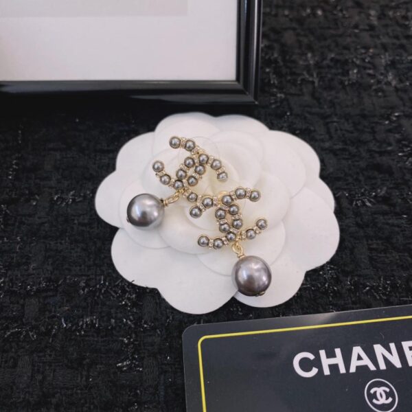 réplica,joyas,joyería,1:1,replica,fake,lujo,barato Pendientes con diamantes de imitación degradados New Love de Chanel (2183)