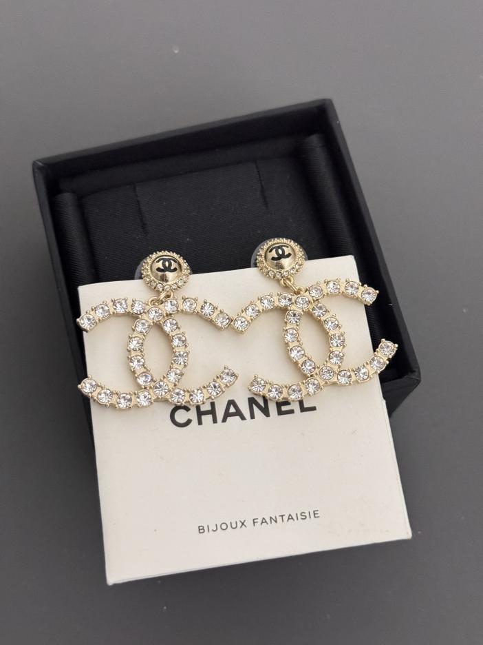 réplica,joyas,joyería,1:1,replica,fake,lujo,barato réplica,joyas,joyería,1:1,replica,fake,lujo,barato Aretes con diamantes Chanel cc (2316)