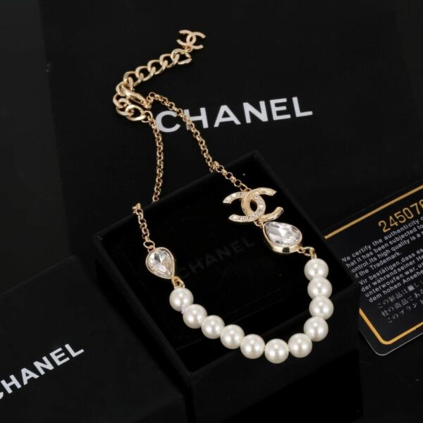 réplica,joyas,joyería,1:1,replica,fake,lujo,barato Los últimos aretes en forma de frasco de perfume con perlas y diamantes de Chanel (3442)