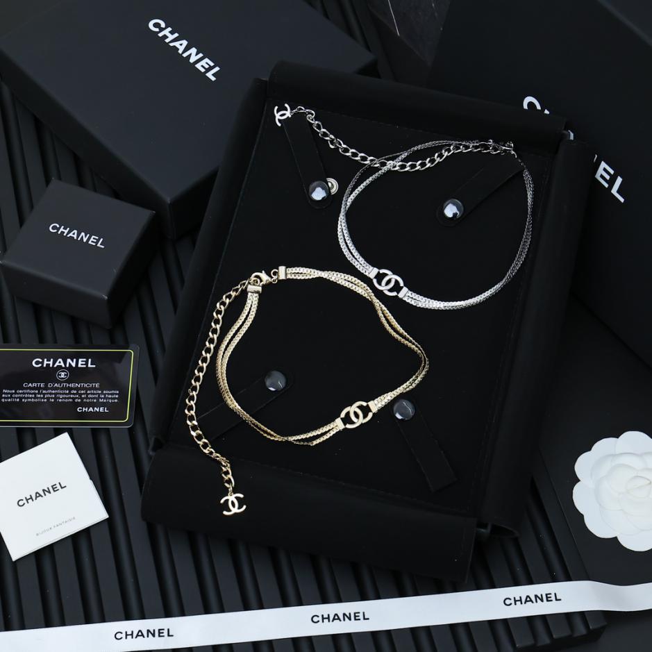 réplica,joyas,joyería,1:1,replica,fake,lujo,barato réplica,joyas,joyería,1:1,replica,fake,lujo,barato Cadena de hueso de serpiente de doble capa Chanel (029D)