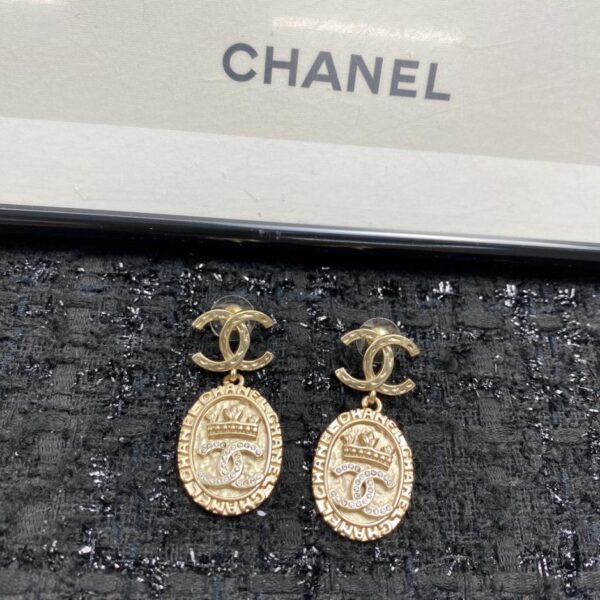réplica,joyas,joyería,1:1,replica,fake,lujo,barato Broche doble C con diamantes de imitación huecos de Chanel (211E)