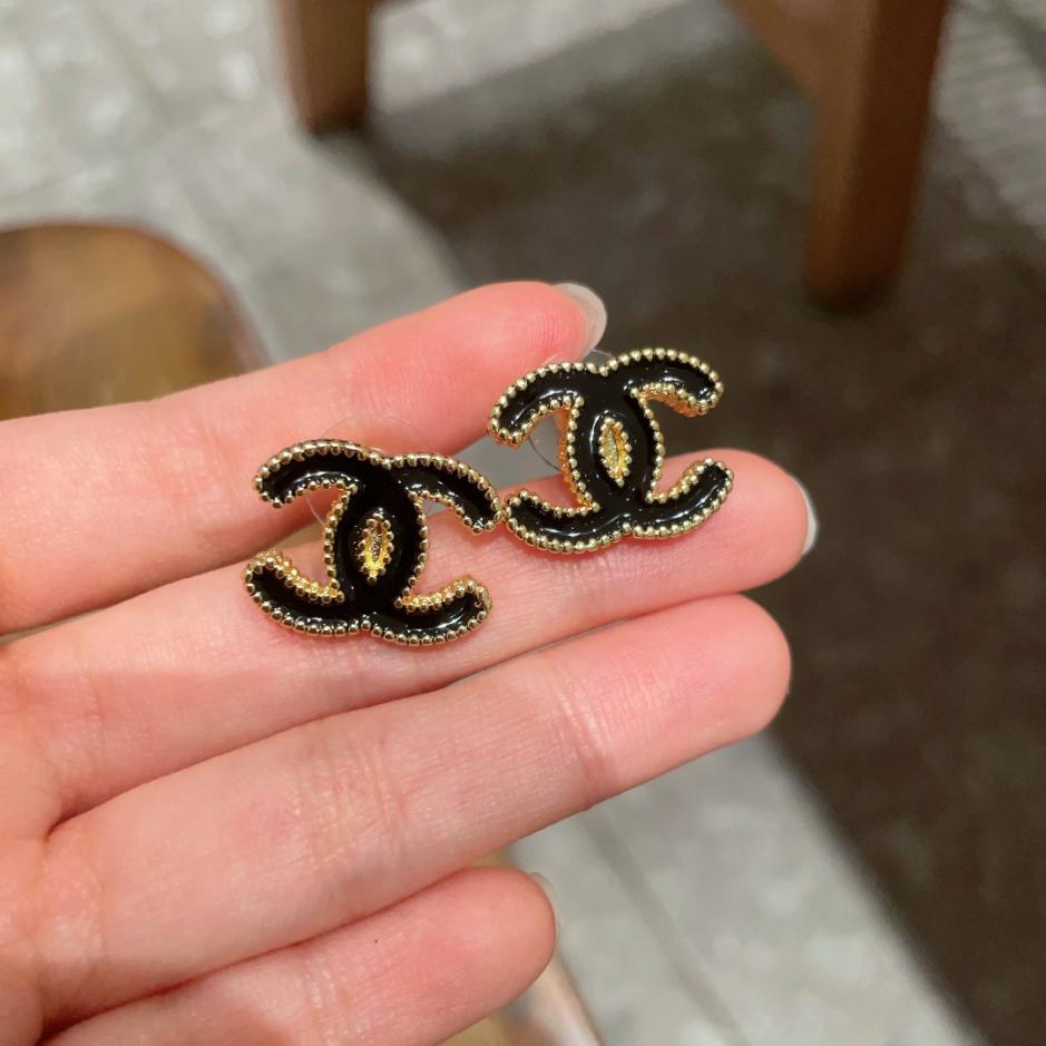 réplica,joyas,joyería,1:1,replica,fake,lujo,barato réplica,joyas,joyería,1:1,replica,fake,lujo,barato Pendientes con doble C de Chanel (A91E)