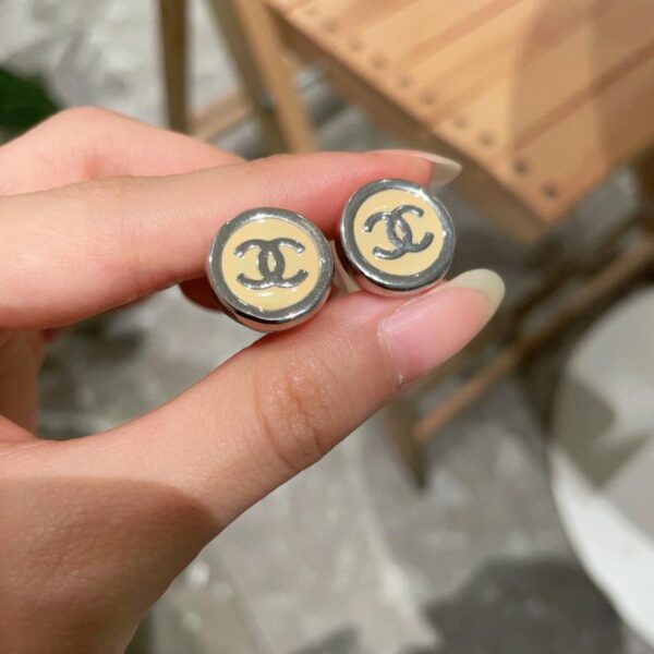 réplica,joyas,joyería,1:1,replica,fake,lujo,barato Aretes redondos con doble C de Chanel (A74F)