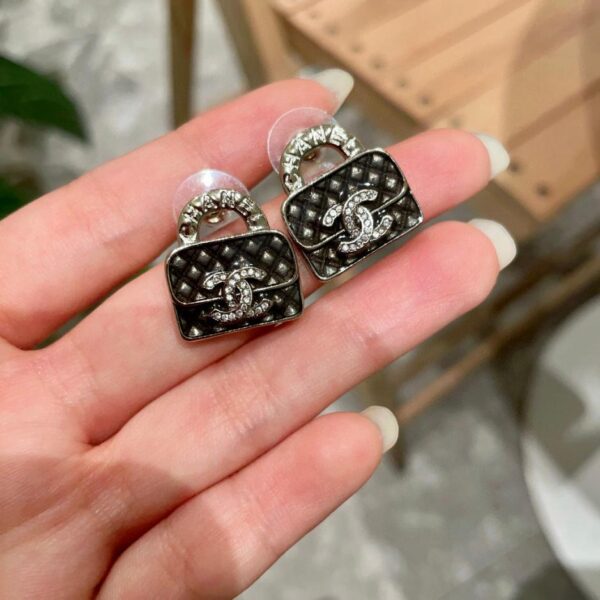 réplica,joyas,joyería,1:1,replica,fake,lujo,barato Bolso Chanel con broche con letra doble C (96A3)