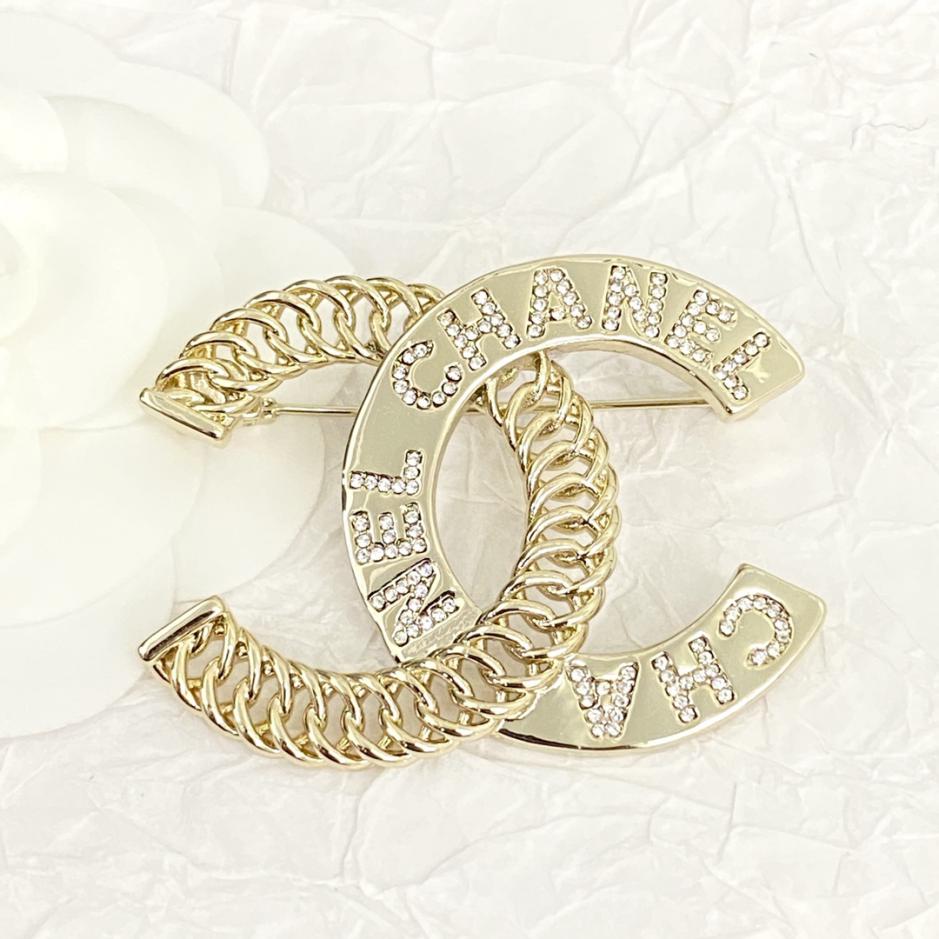 réplica,joyas,joyería,1:1,replica,fake,lujo,barato réplica,joyas,joyería,1:1,replica,fake,lujo,barato Broche Chanel con letra doble C de lino hueco (DFE4)