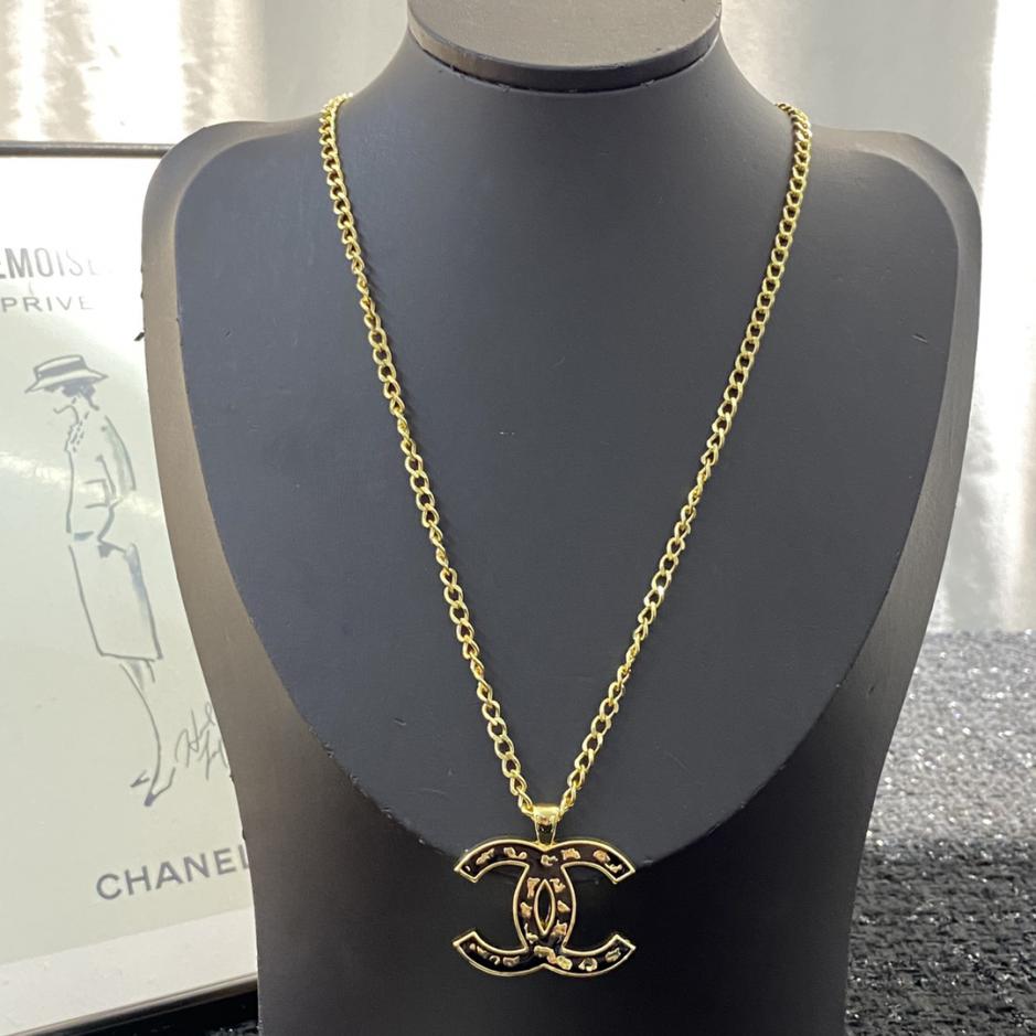 réplica,joyas,joyería,1:1,replica,fake,lujo,barato réplica,joyas,joyería,1:1,replica,fake,lujo,barato Collar Chanel de oro negro con doble C (751D)