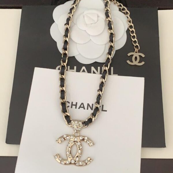 réplica,joyas,joyería,1:1,replica,fake,lujo,barato Broche con etiqueta redonda Chanel Serie C Vintage (E698)