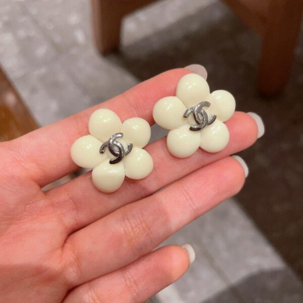 réplica,joyas,joyería,1:1,replica,fake,lujo,barato Aretes Chanel Camelia Doble C (6E72)