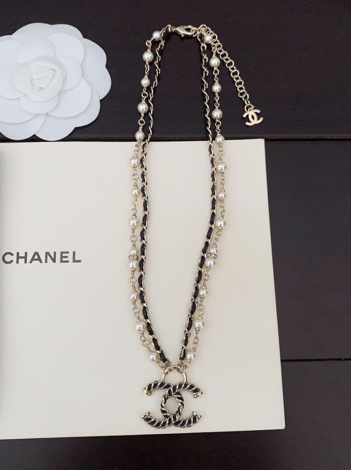 réplica,joyas,joyería,1:1,replica,fake,lujo,barato réplica,joyas,joyería,1:1,replica,fake,lujo,barato El último collar de doble capa de perlas de cuero negro de Chanel (CECF)