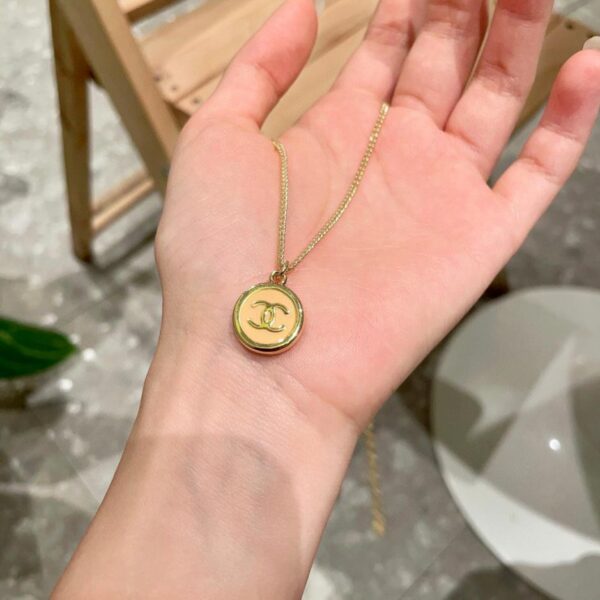 réplica,joyas,joyería,1:1,replica,fake,lujo,barato Collar redondo doble C Chanel (1837)