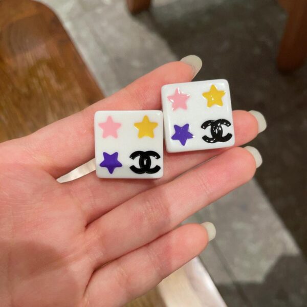 réplica,joyas,joyería,1:1,replica,fake,lujo,barato Aretes Chanel Square Star con doble C (5B81)
