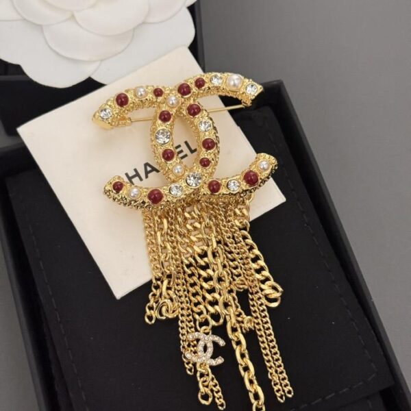 réplica,joyas,joyería,1:1,replica,fake,lujo,barato Chanel último broche cc de diamantes rojos y blancos con borla dorada (2B78)