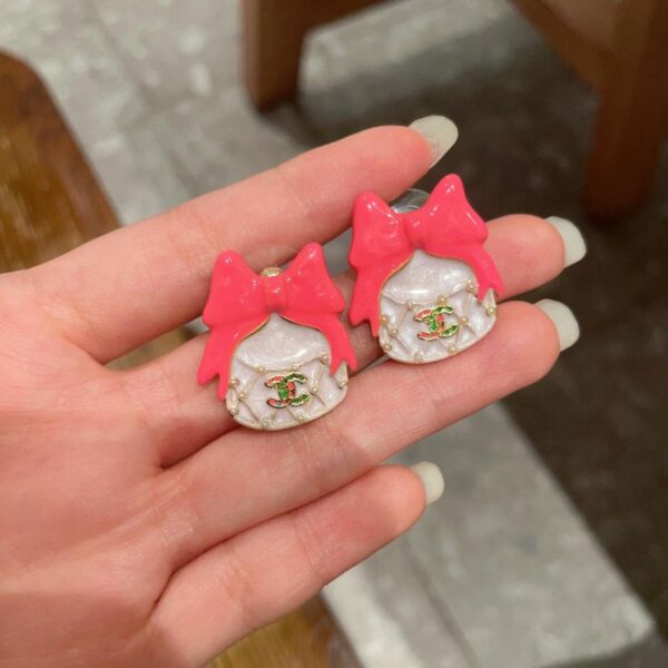 réplica,joyas,joyería,1:1,replica,fake,lujo,barato Pendientes Chanel con lazo y doble C (E9B2)