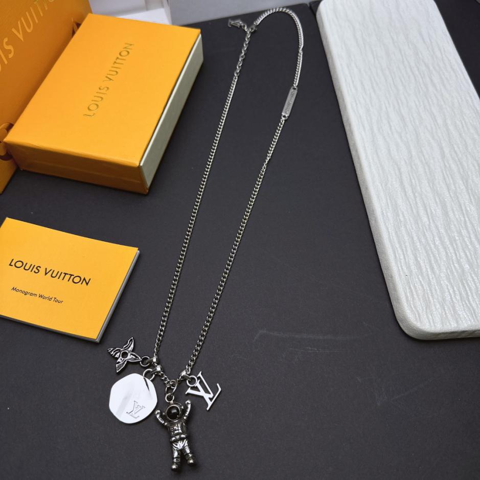 réplica,joyas,joyería,1:1,replica,fake,lujo,barato réplica,joyas,joyería,1:1,replica,fake,lujo,barato Collar Louis Vuitton estilo pareja (FBE5)