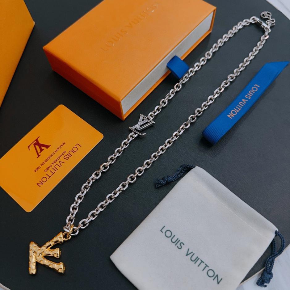 réplica,joyas,joyería,1:1,replica,fake,lujo,barato réplica,joyas,joyería,1:1,replica,fake,lujo,barato Collar Louuis Vuitton Contador RW nuevo modelo de pareja de estilo (38FC)