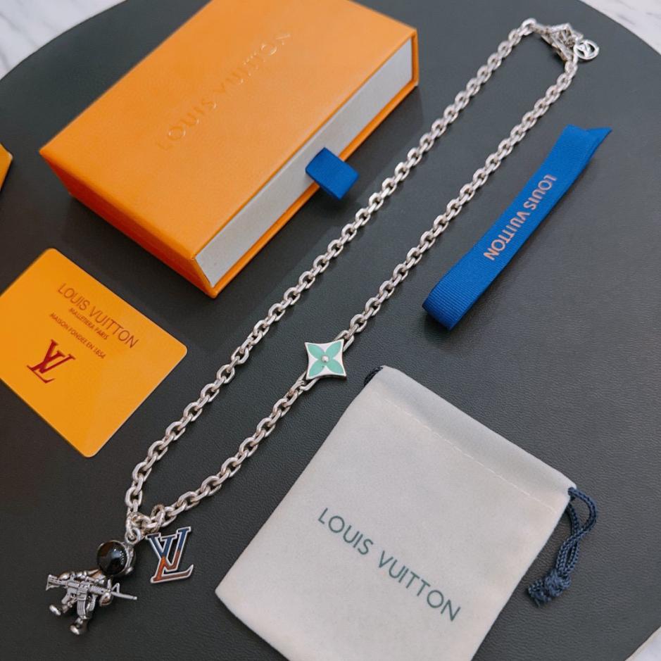 réplica,joyas,joyería,1:1,replica,fake,lujo,barato réplica,joyas,joyería,1:1,replica,fake,lujo,barato Collar Louuis Vuitton Contador RW nuevo modelo de pareja de estilo (0E67)