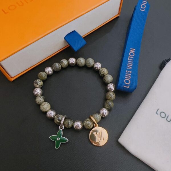 réplica,joyas,joyería,1:1,replica,fake,lujo,barato La pulsera Louuis Vuitton RW con múltiples elementos de ágata y plata tailandesa puede ser usada tanto por hombres como por mujeres (447F)