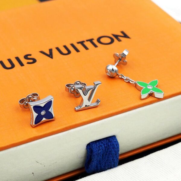 réplica,joyas,joyería,1:1,replica,fake,lujo,barato Anillo nuevo de Louis Vuitton en stock, talla única para todos, talla 9 de EE. UU. (DA15)