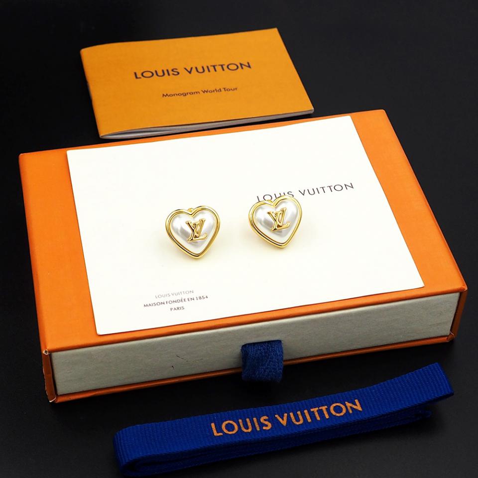 réplica,joyas,joyería,1:1,replica,fake,lujo,barato réplica,joyas,joyería,1:1,replica,fake,lujo,barato Pendientes con candado de corazón de Louis Vuitton(8833)