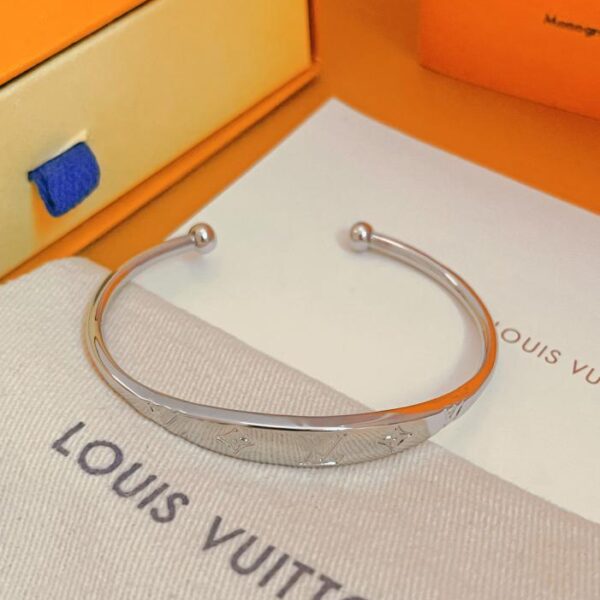réplica,joyas,joyería,1:1,replica,fake,lujo,barato Louis Vuitton nuevo brazalete semiabierto (F5E8)