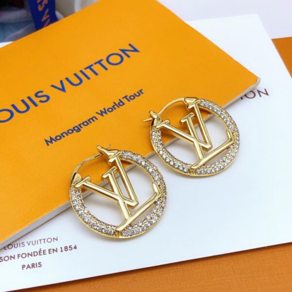 réplica,joyas,joyería,1:1,replica,fake,lujo,barato Pendientes Louuis Vuitton Latest Love Stud brillantes (50D8)