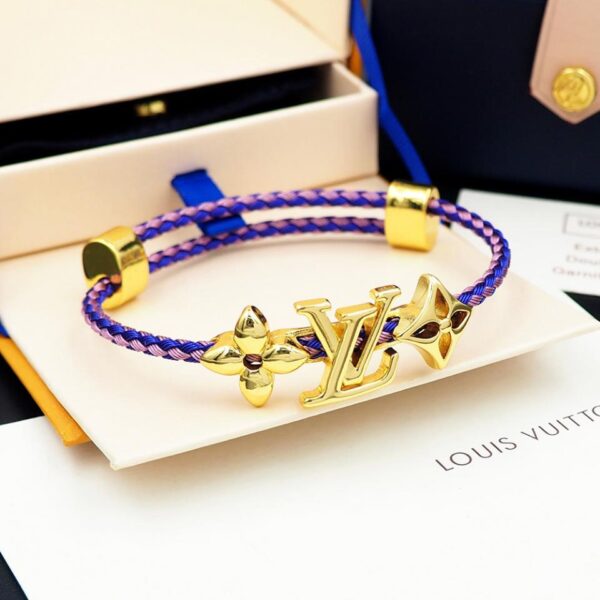 réplica,joyas,joyería,1:1,replica,fake,lujo,barato Louuis Vuitton Pulsera de alambre de acero color flor con letras Púrpura Azul (B322)
